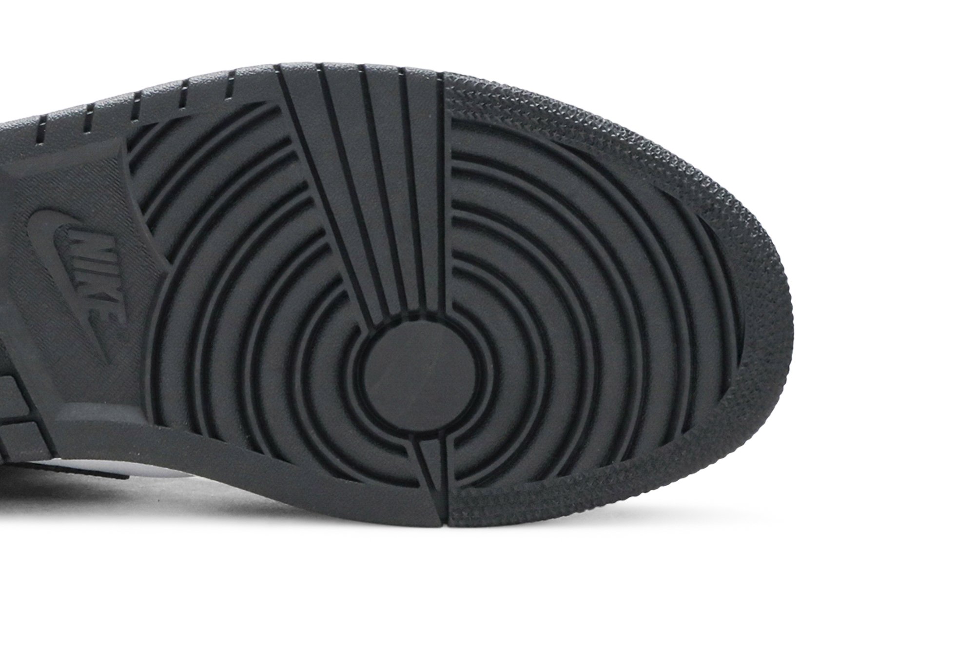 Air Jordan 1 Mid Chicago Style Black Toe Suisse