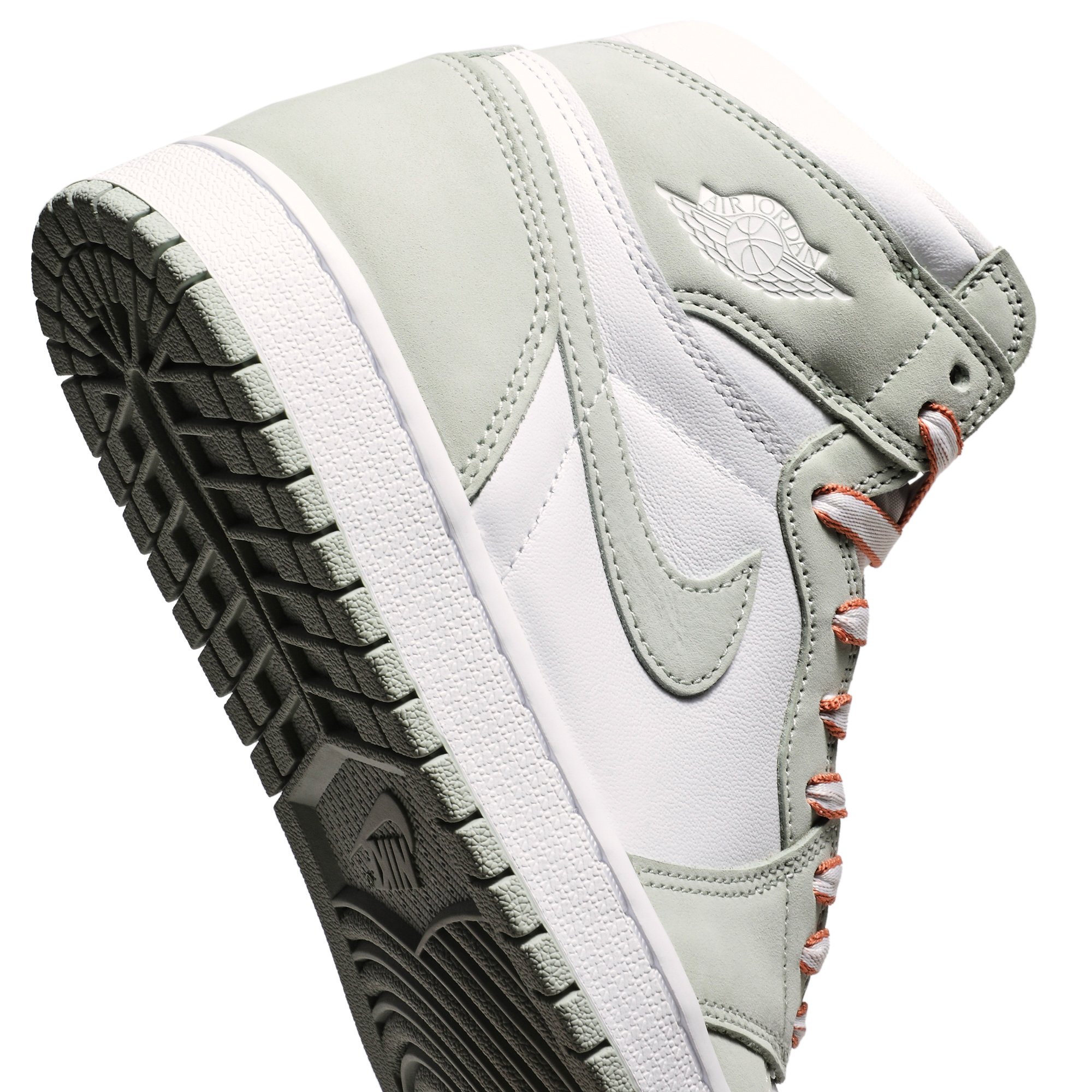 Wmns Air Jordan 1 Retro High Og Seafoam Suisse