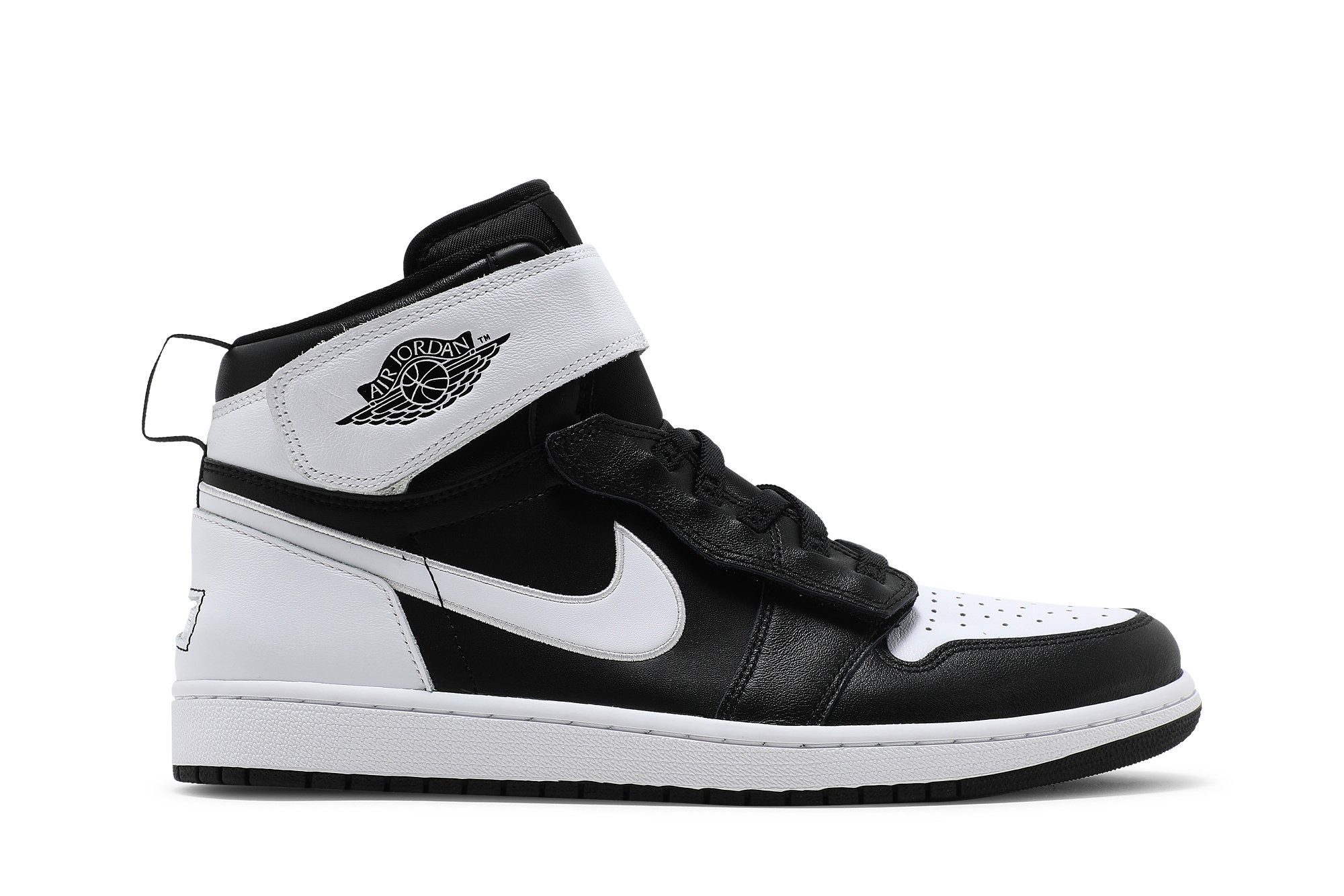 Air Jordan 1 High Flyease Noir Blanc Suisse