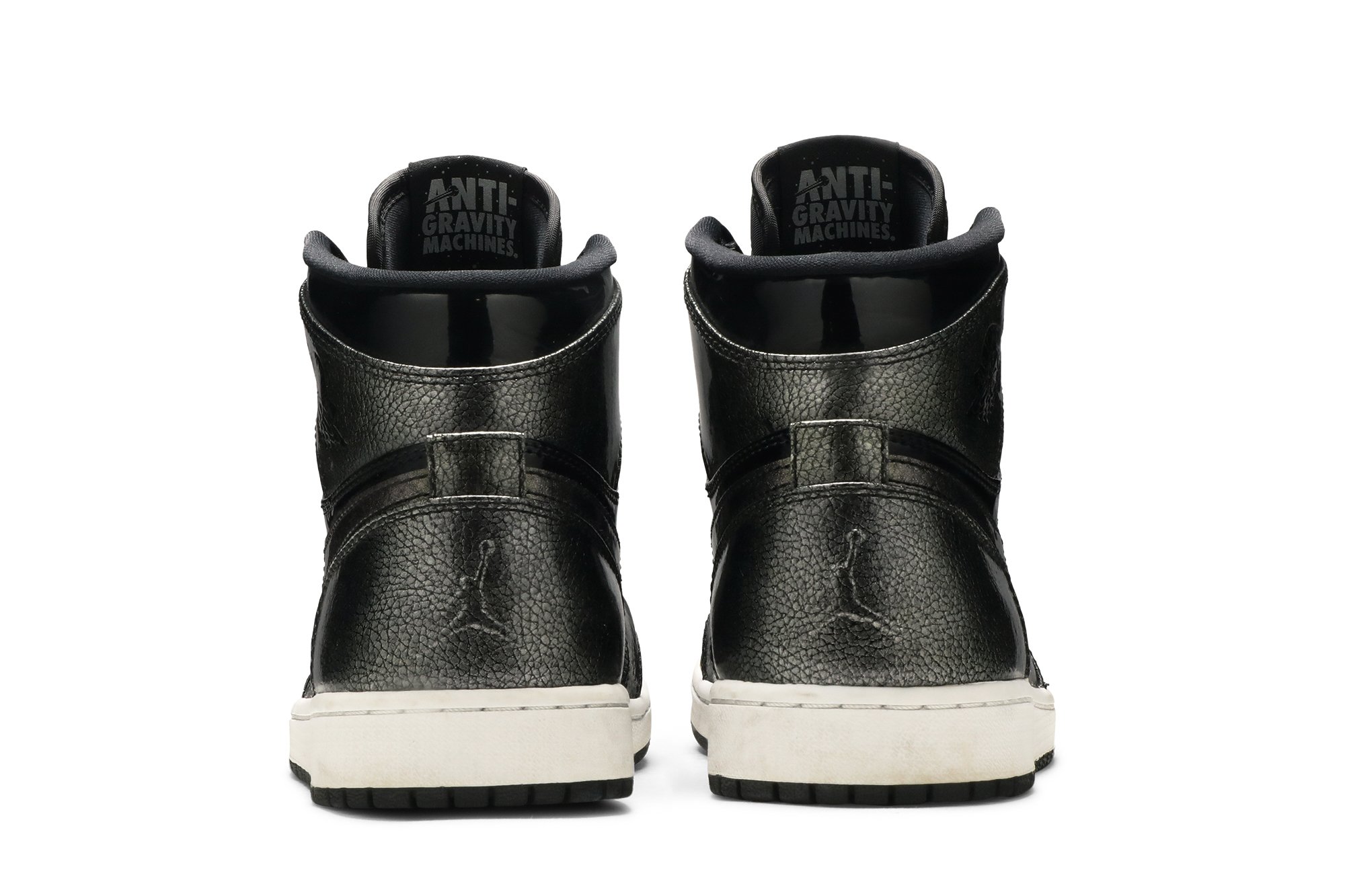 Air Jordan 1 Retro High Noir Brevet Suisse