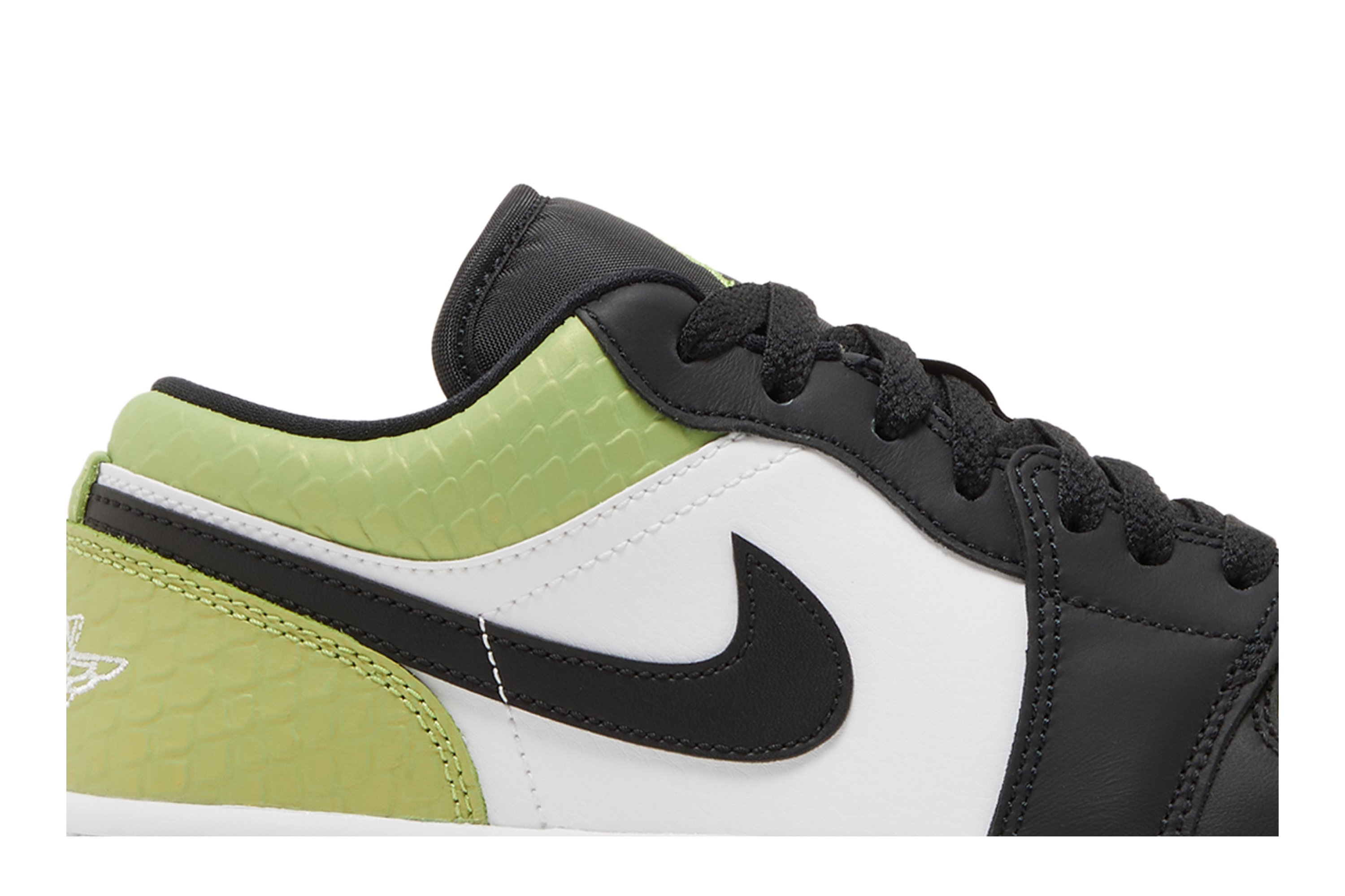Wmns Air Jordan 1 Low Se Vivid Green Snakeskin Suisse