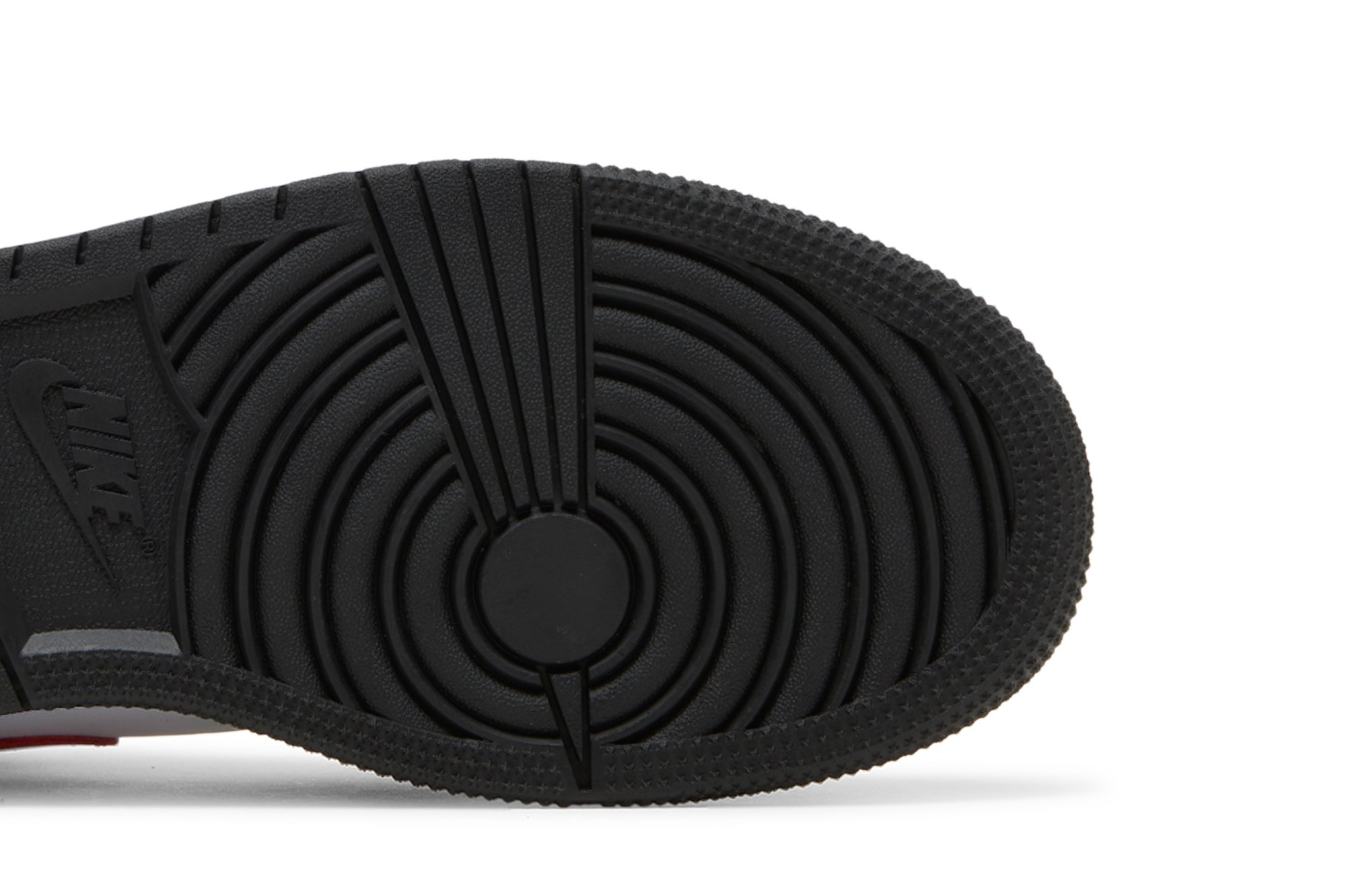 Air Jordan 1 Mid Gs Noir Feu Rouge Suisse