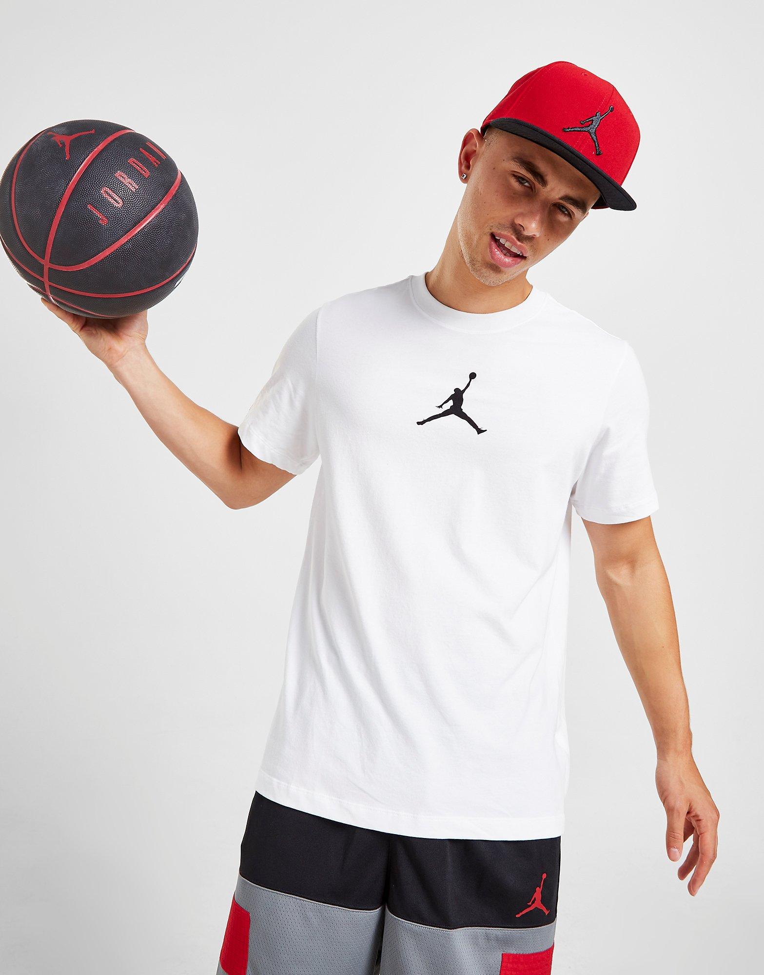 T-shirt Jordan Central Logo Blanc Suisse