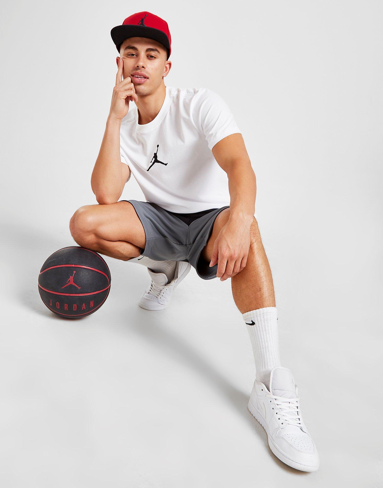 T-shirt Jordan Central Logo Blanc Suisse