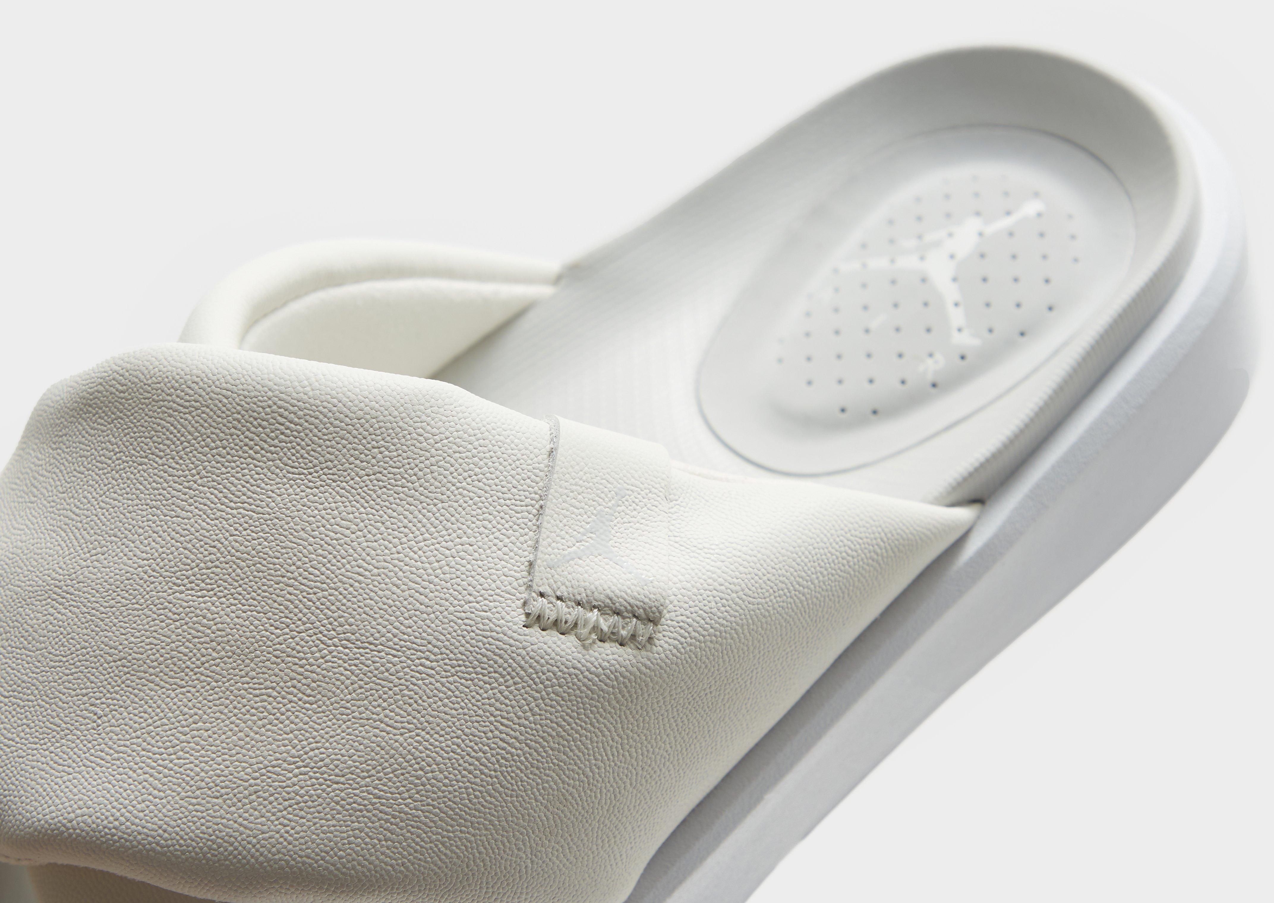 Jordan Sophia Slides Femmes Blanc Suisse