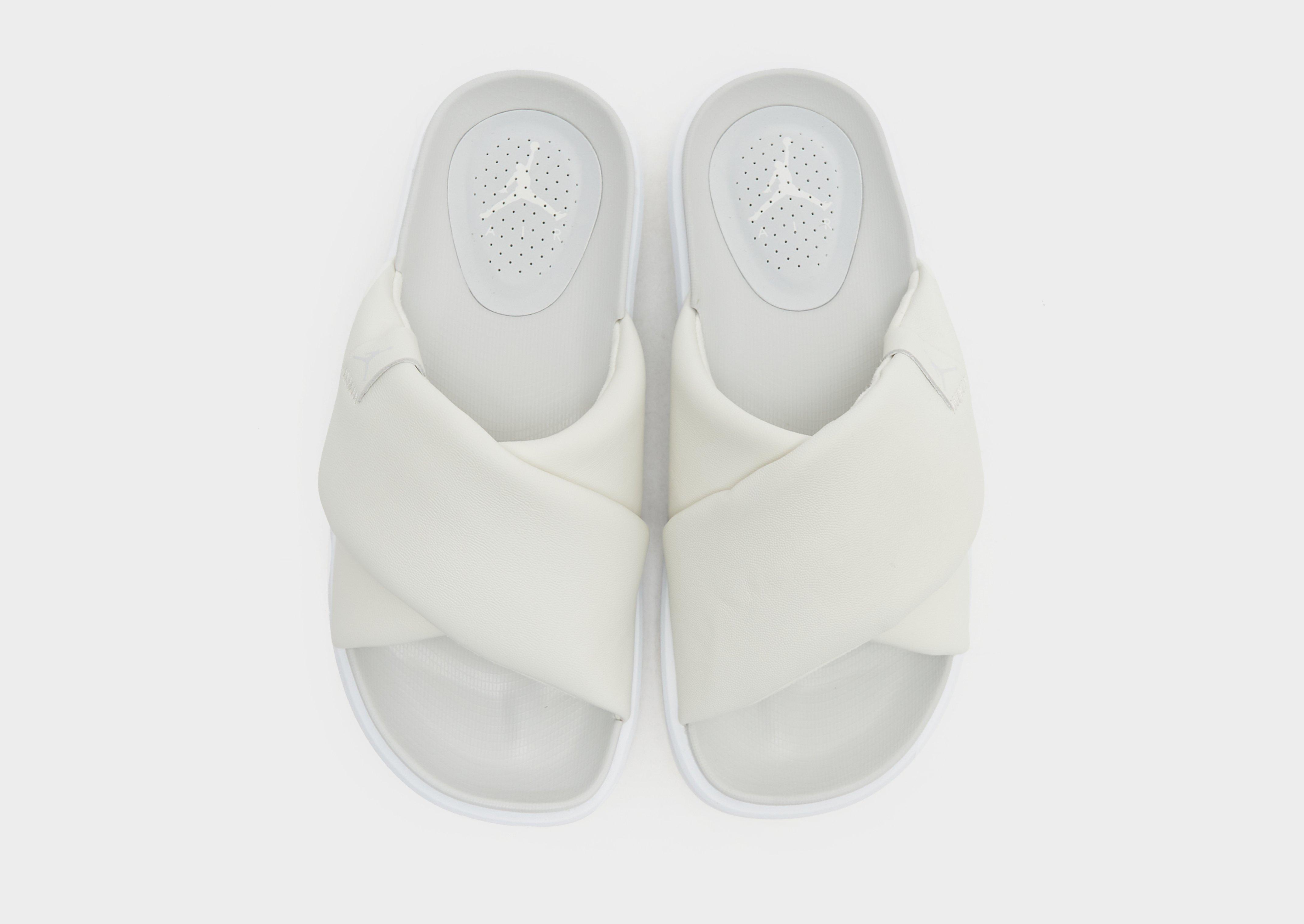 Jordan Sophia Slides Femmes Blanc Suisse