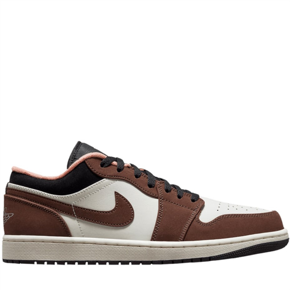Air Jordan 1 Low Moka Suisse